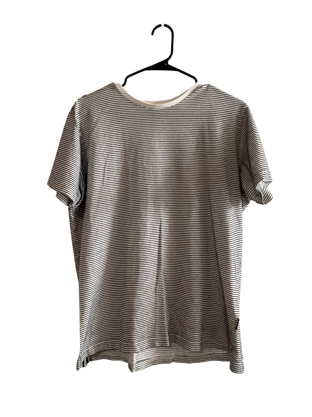 100% Cottom - Women’s Black & White Striped Short Sleeve Tee- Size XL